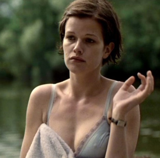 Mira Bartuschek nude. Photo - 8