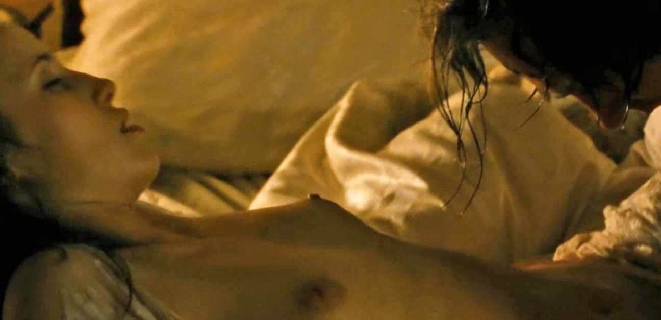 Peri Baumeister nude. Photo - 21