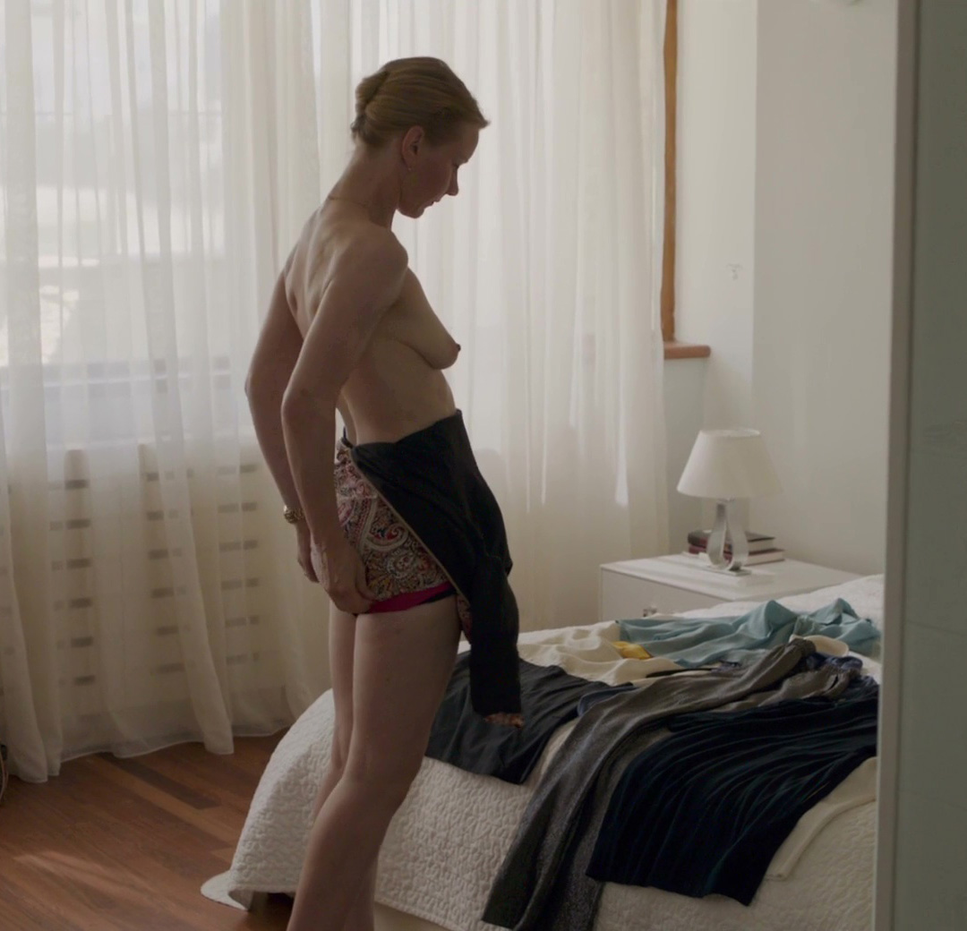 Sandra Hüller nude. Photo - 15