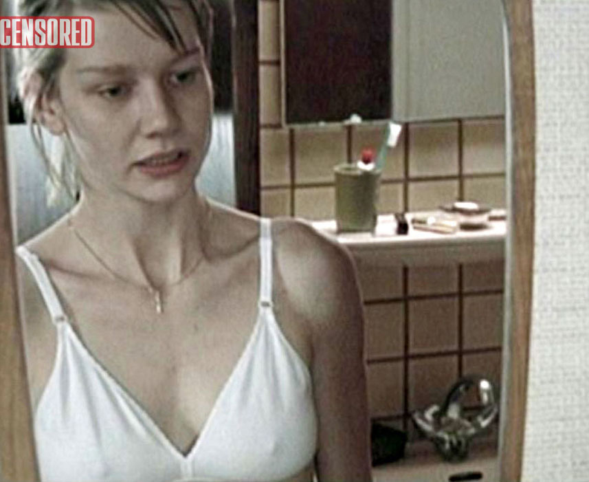 Sandra Hüller nude. Photo - 23