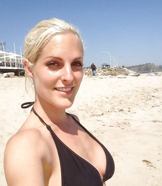 Sandy Mölling nude. Photo - 26