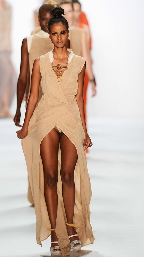 Sara Nuru nude. Photo - 2