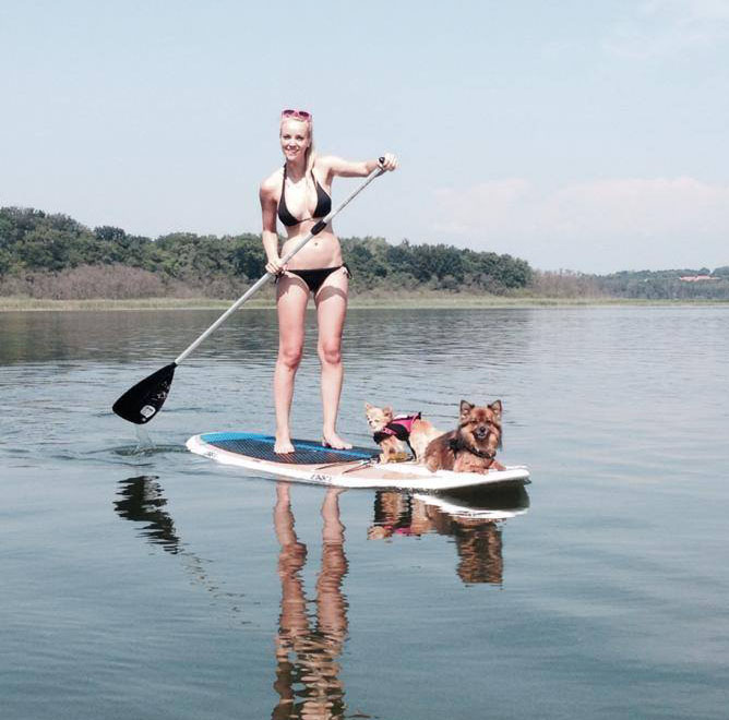 Sarah Domke nude. Photo - 9