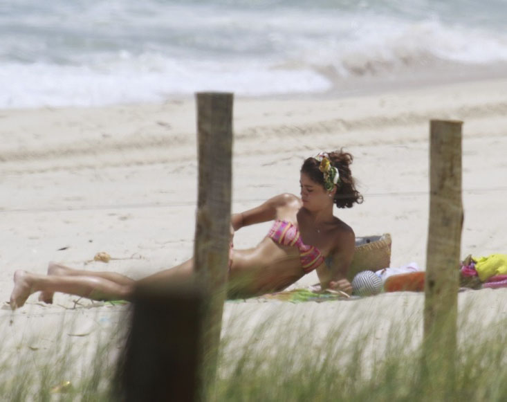 Sophie Charlotte nude. Photo - 10