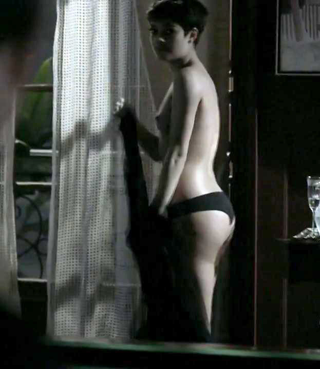 Sophie Charlotte nude. Photo - 5