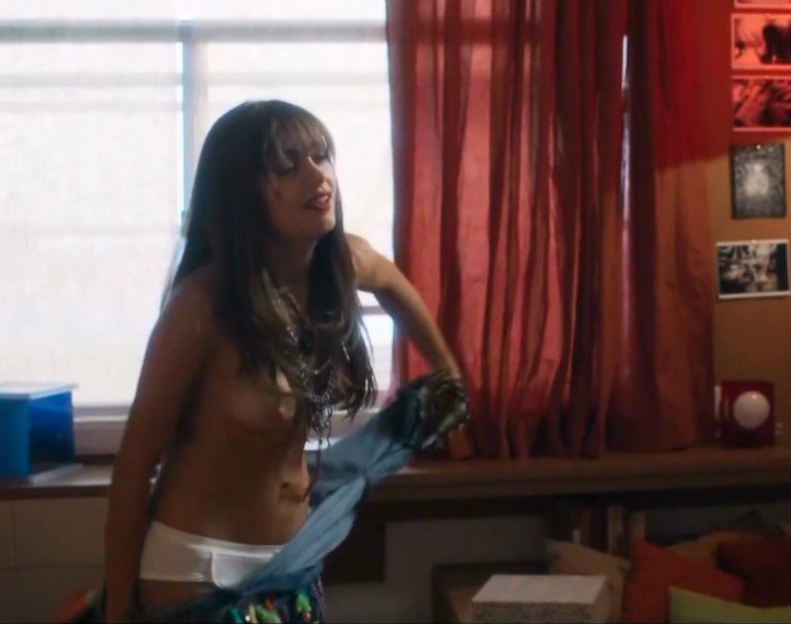 Sophie Charlotte nude. Photo - 9