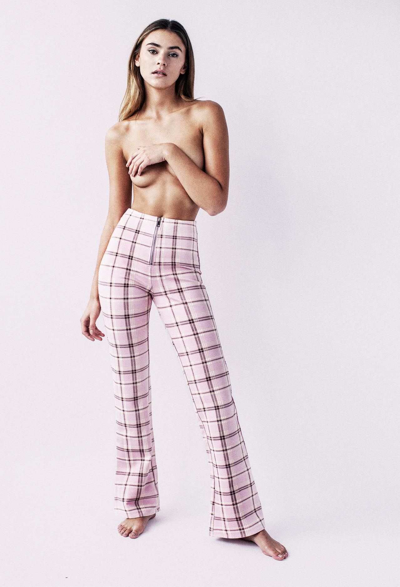 Stefanie Giesinger nude. Photo - 34