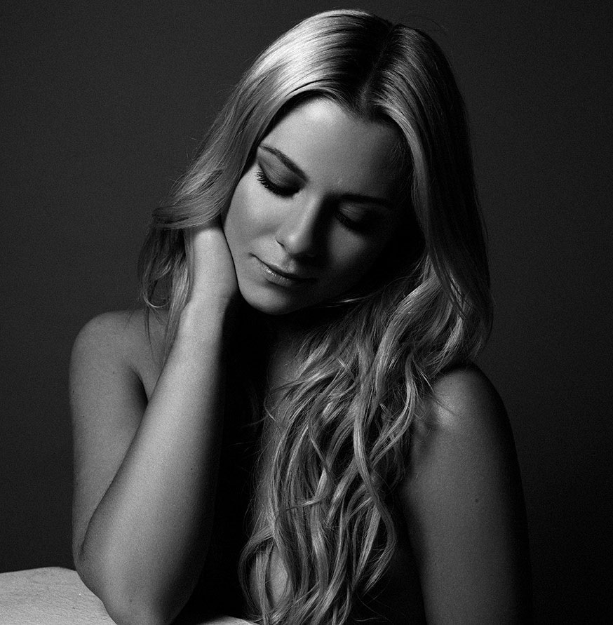 Valentina Pahde nude. Photo - 22