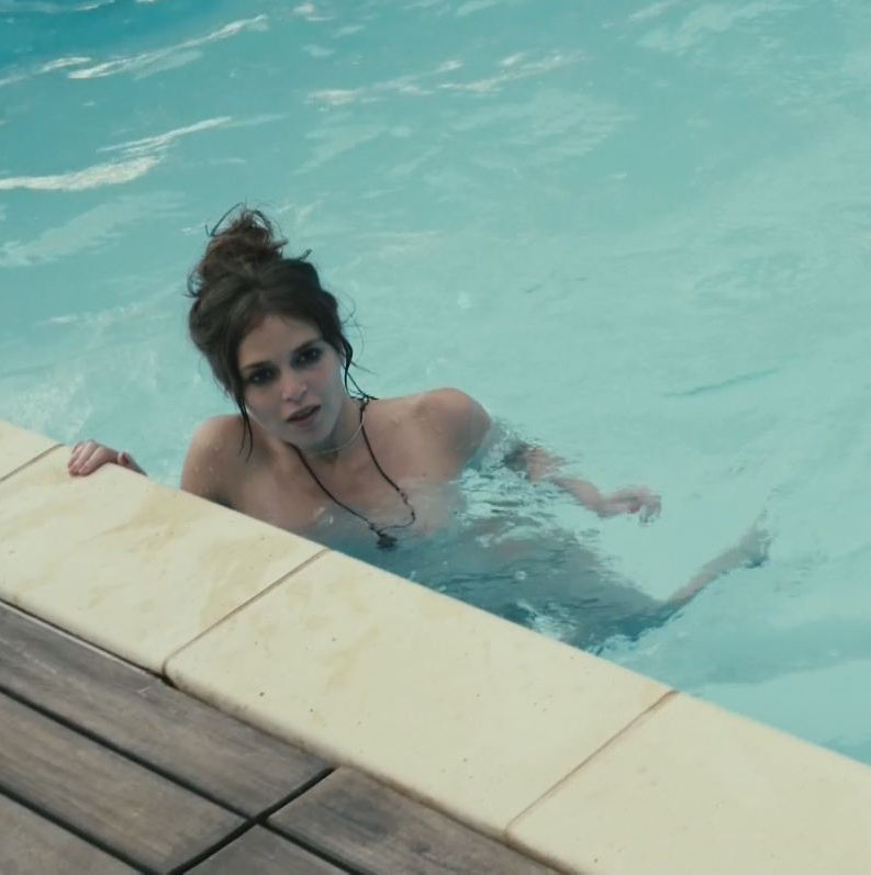 Xenia Assenza nude. Photo - 11