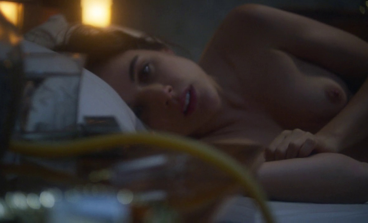 Adriana Ugarte nude. Photo - 11