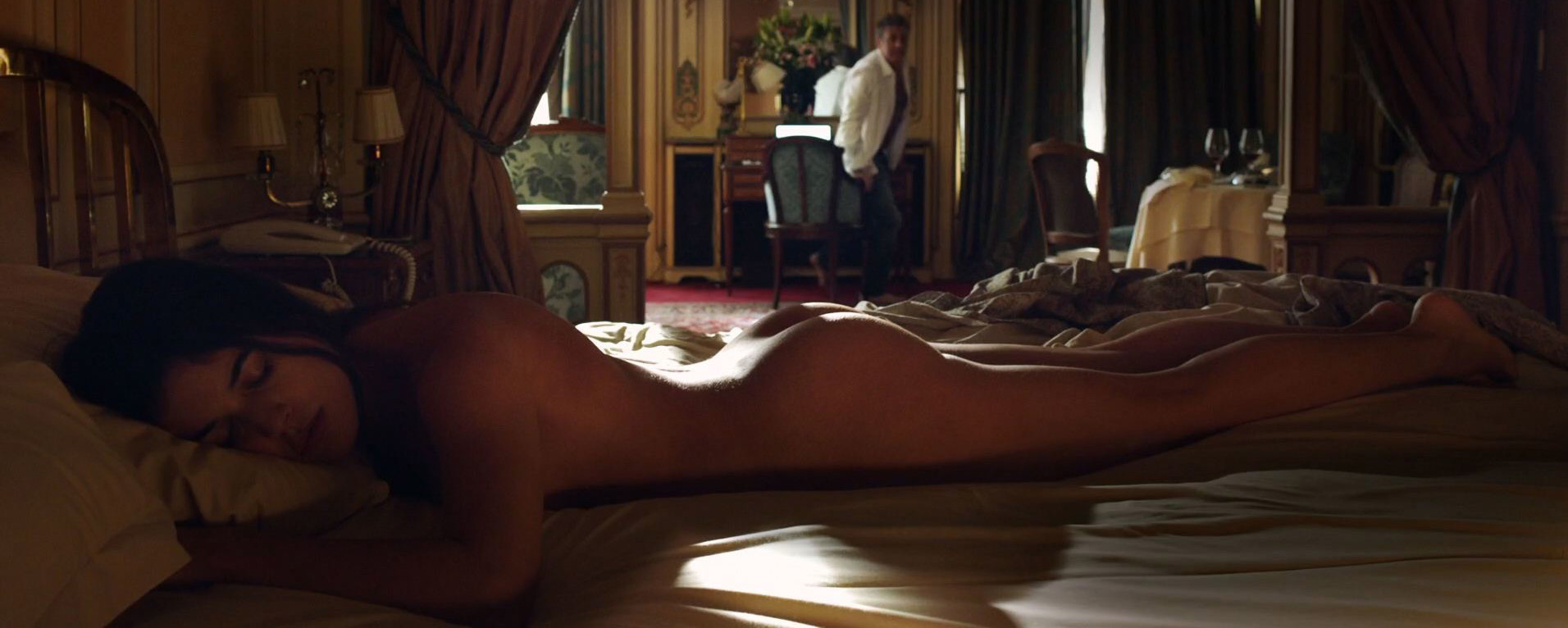 Adriana Ugarte nude. Photo - 3