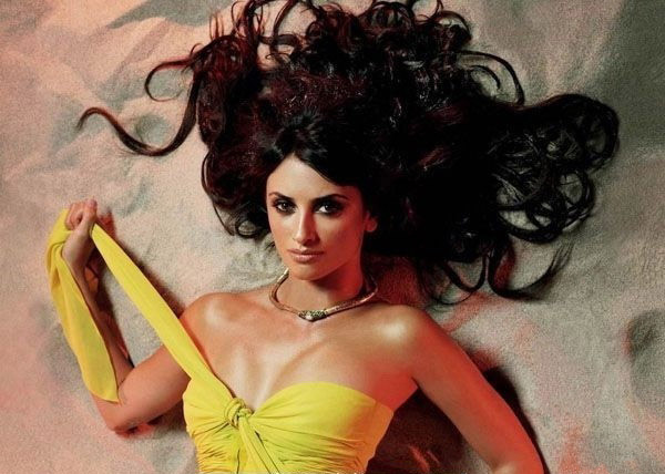 Penélope Cruz nude. Photo - 34