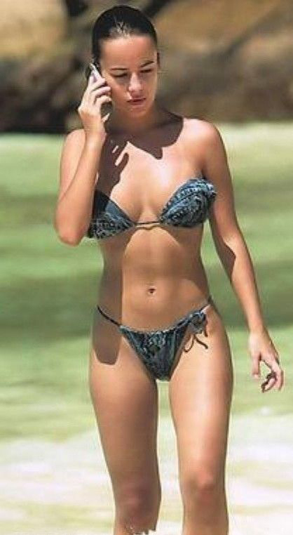 Alizée nude. Photo - 3