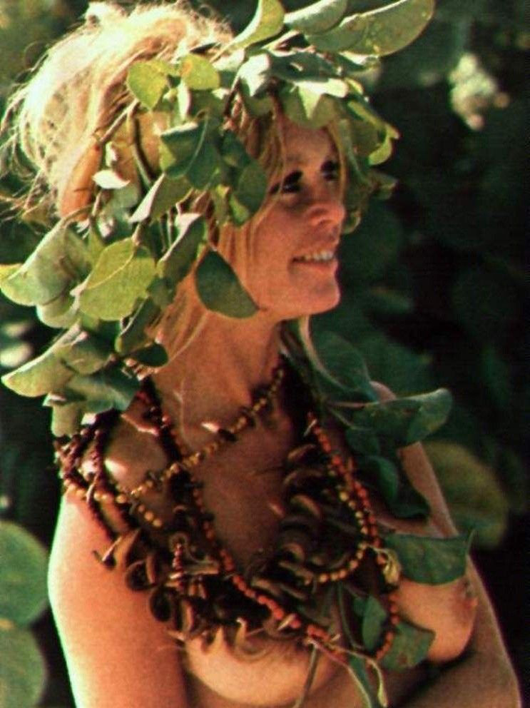 Brigitte Bardot nude. Photo - 23