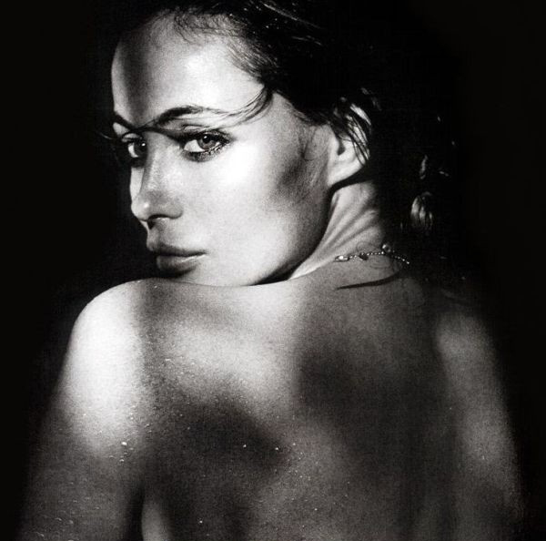 Emmanuelle Beart nude. Photo - 29