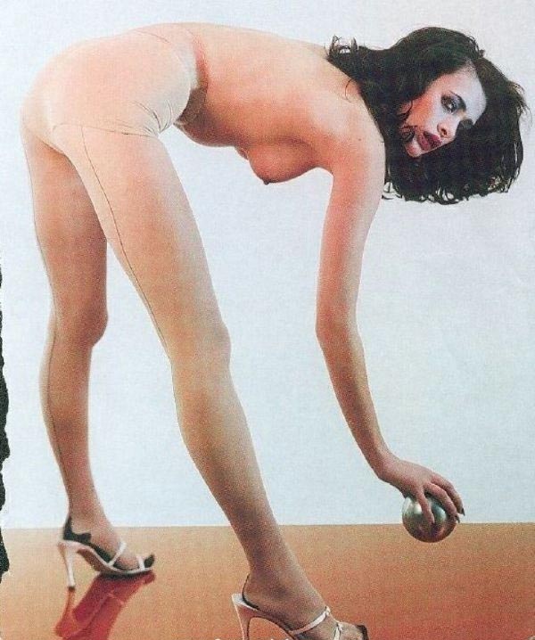 Vanessa Paradis nude. Photo - 12