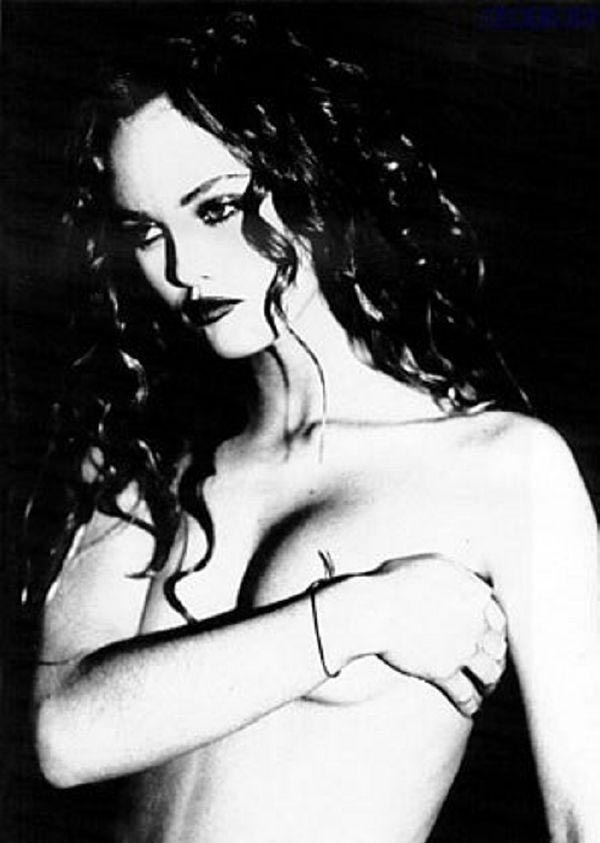 Vanessa Paradis nude. Photo - 6