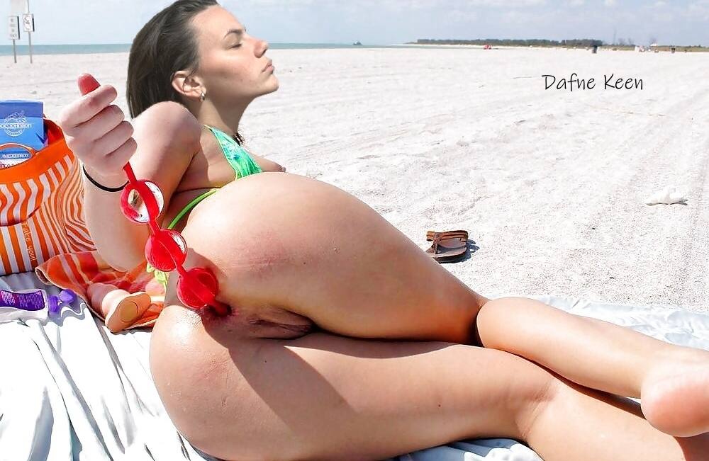 Dafne Keen nude. Photo - 10