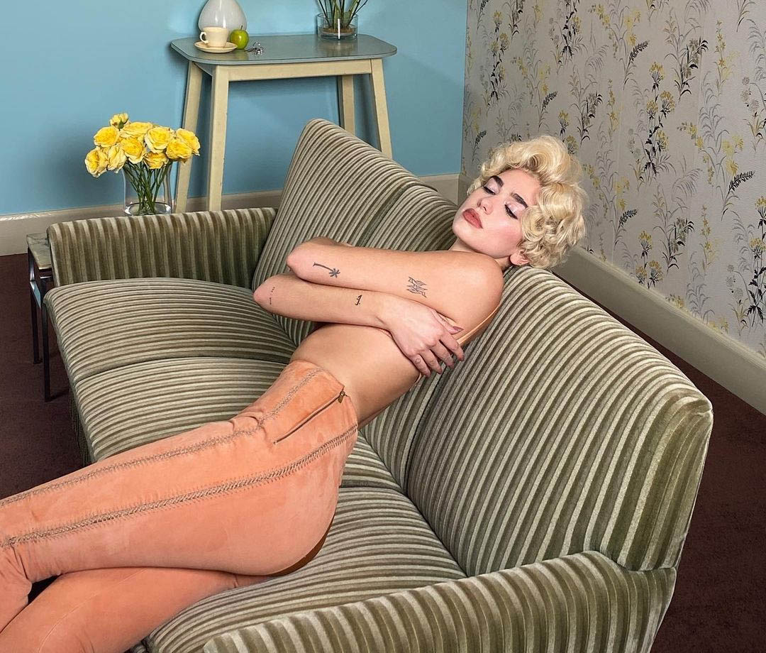 Dua Lipa nude. Photo - 103