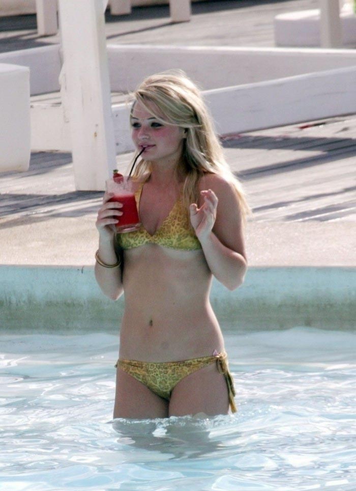 Emma Rigby nude. Photo - 2