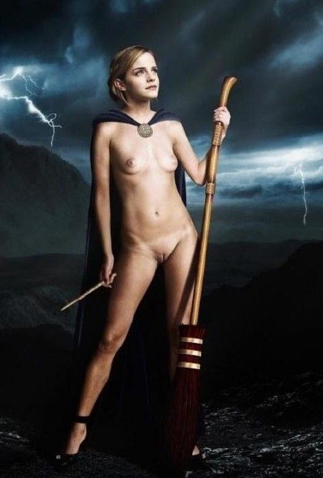 Emma Watson nude. Photo - 116