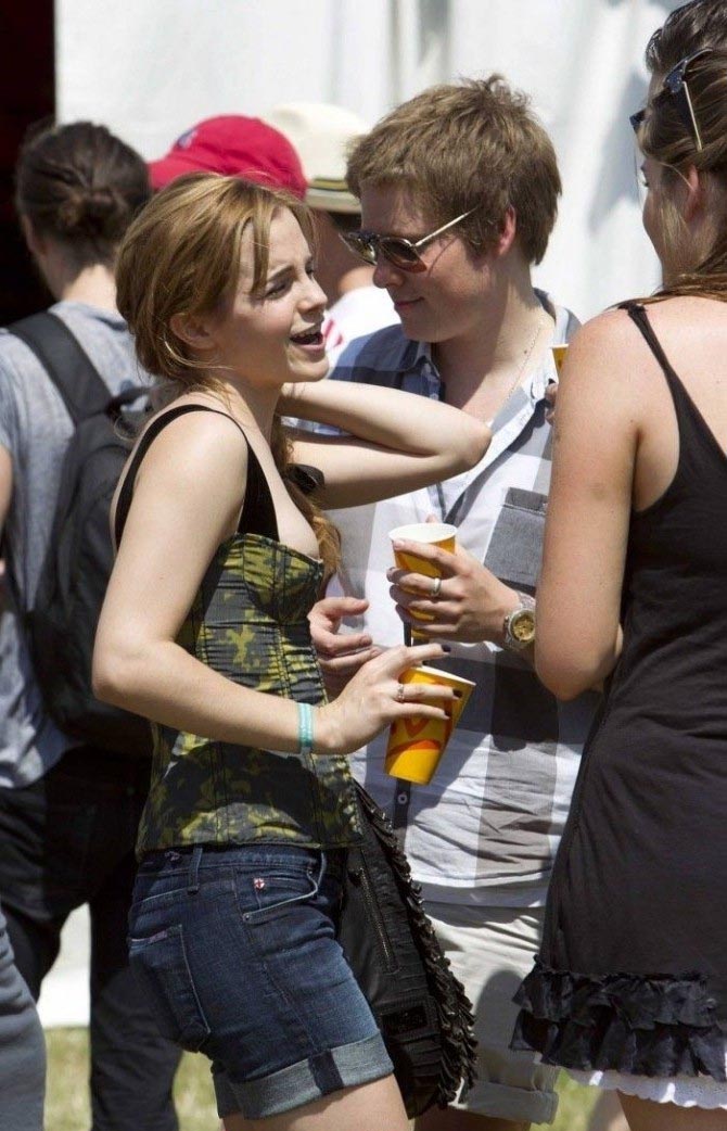 Emma Watson nude. Photo - 32