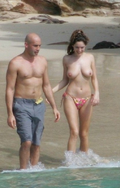 Kelly Brook nude. Photo - 50