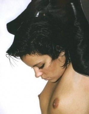 Lily Allen nude. Photo - 5