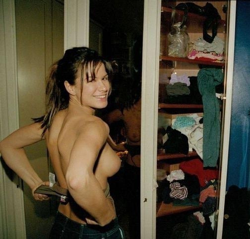 Rhona Mitra nude. Photo - 12