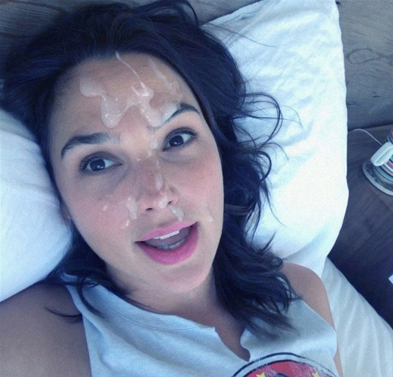 Gal Gadot nude. Photo - 511