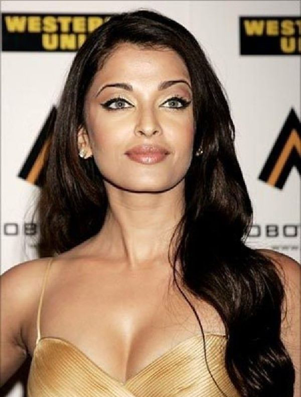 Aishwarya Rai nude. Photo - 39