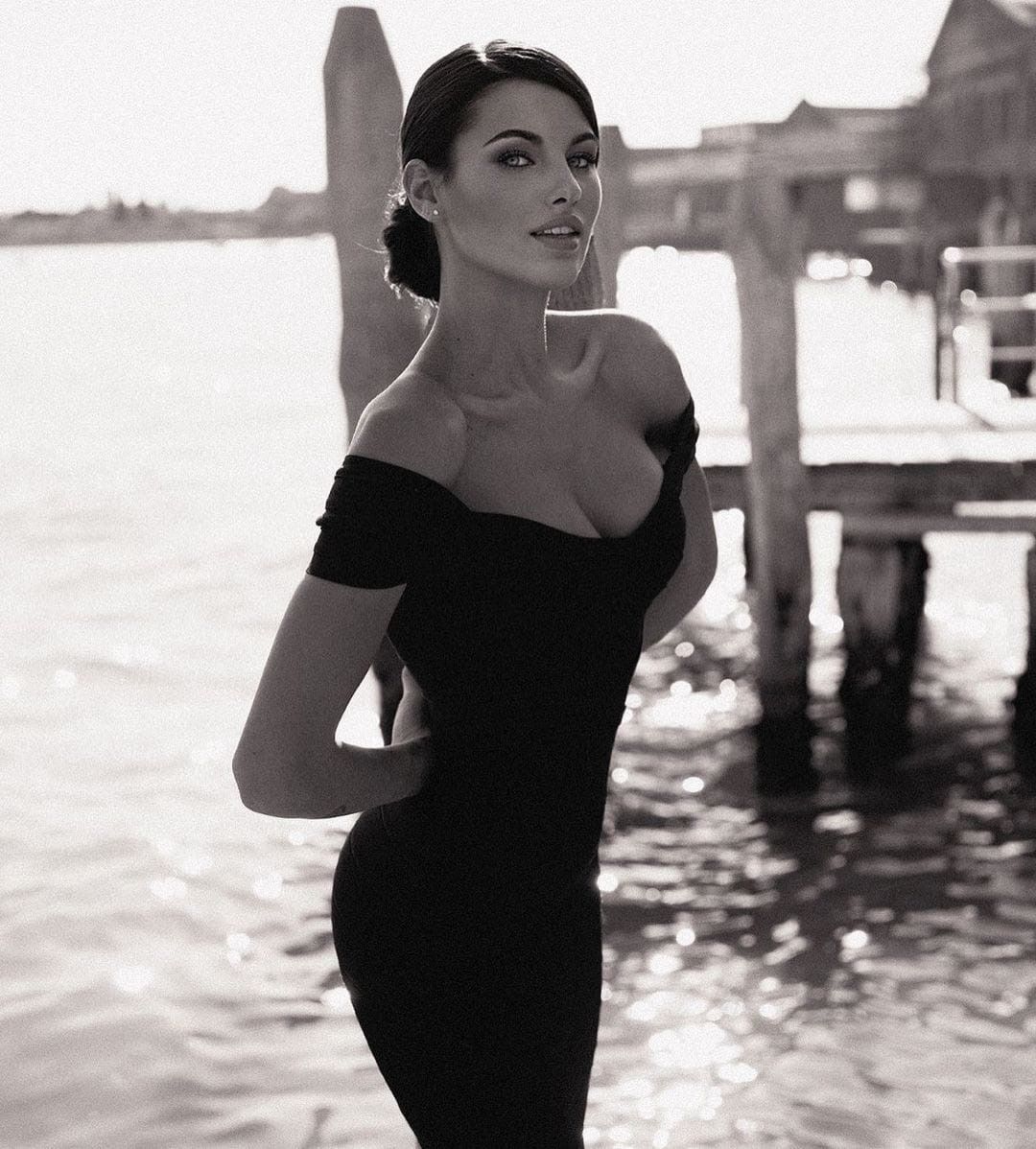 Carolina Stramare nude. Photo - 1