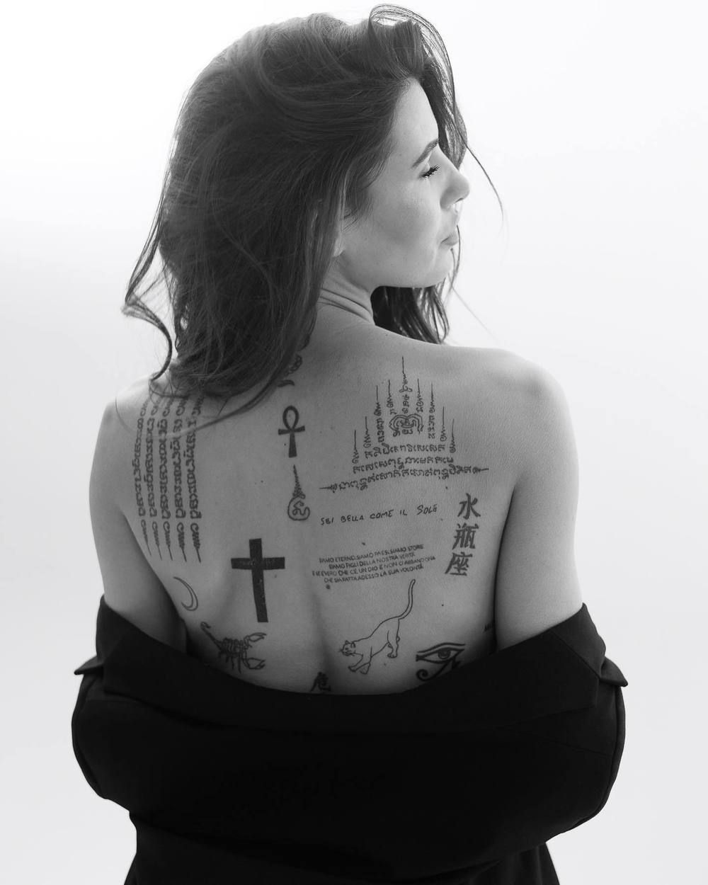 Carolina Stramare nude. Photo - 7