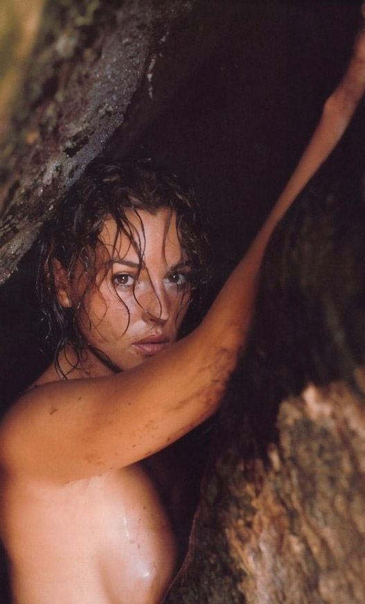 Monica Bellucci nude. Photo - 47