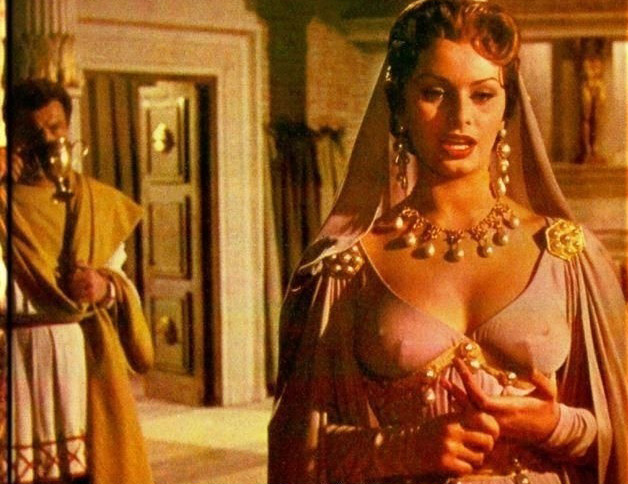 Sophia Loren nude. Photo - 39