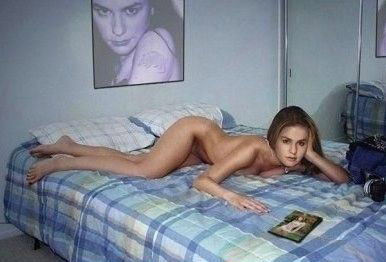 Anna Paquin nude. Photo - 10