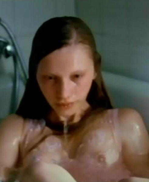 Agata Buzek nude. Photo - 5