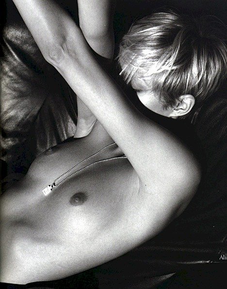 Anja Rubik nude. Photo - 28