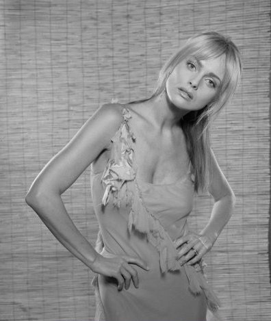 Izabella Scorupco nude. Photo - 7