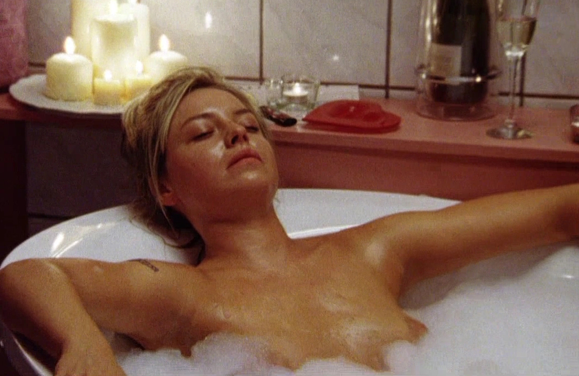 Karolina Lodyga nude. Photo - 15
