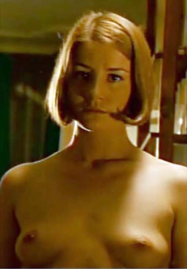 Maja Ostaszewska nude. Photo - 10