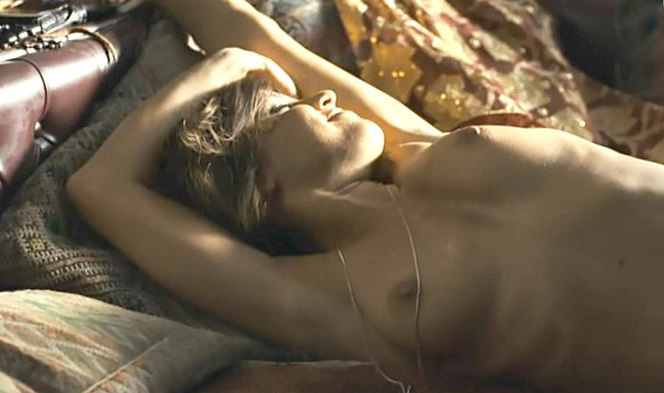 Natalia Avelon nude. Photo - 28