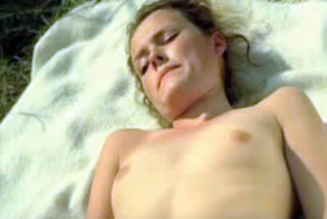 Olga Frycz nude. Photo - 4