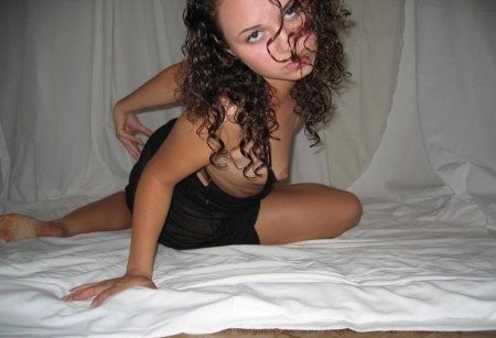 Alina Grosu nude. Photo - 4