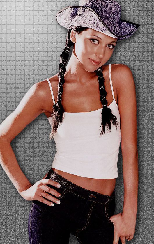 Alsu nude. Photo - 23