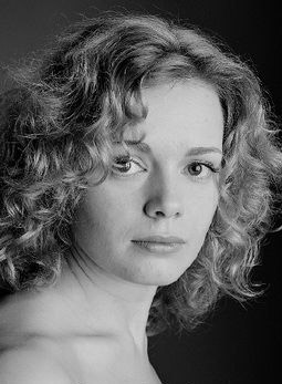 Anna Miklosh nude. Photo - 2