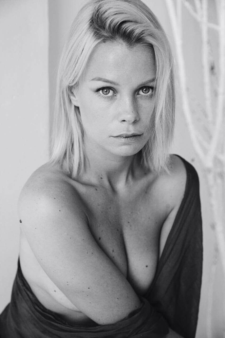 Evgeniya Osipova nude. Photo - 10