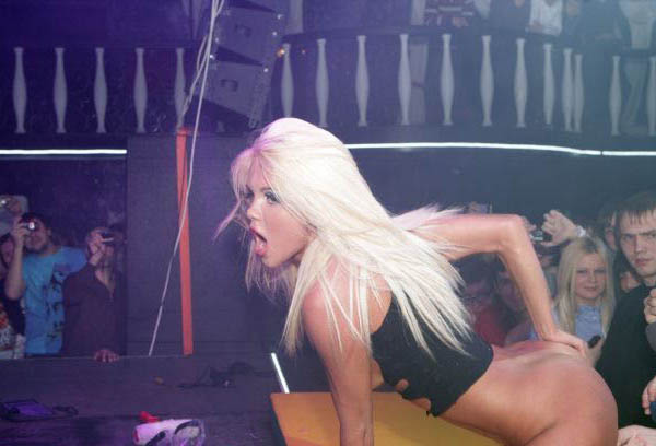 Katya Sambuka nude. Photo - 10