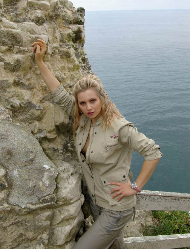 Lena Lenina nude. Photo - 1