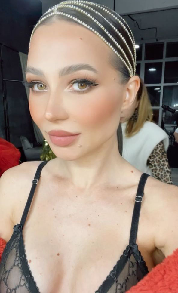 Lerchek nude. Photo - 14